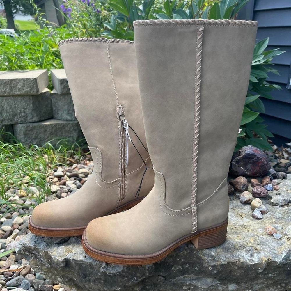 New York & Company Tan suede knee high boots with zipper
